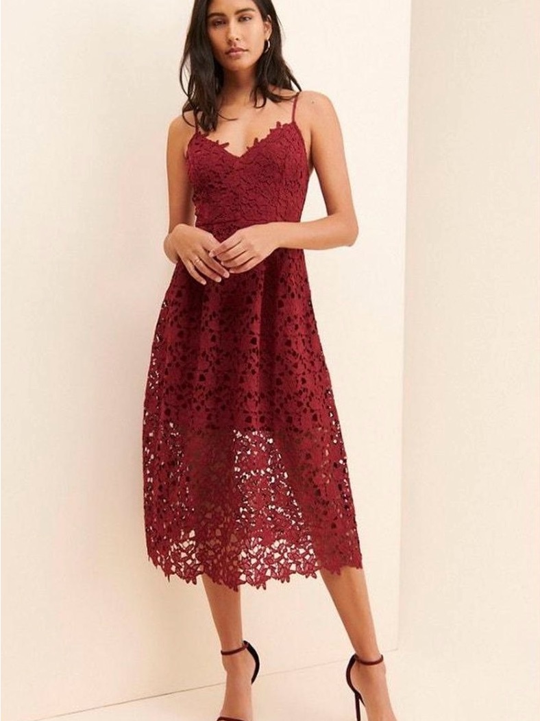 Astr The Label Spaghetti Strap Lace Midi Dress In Wine